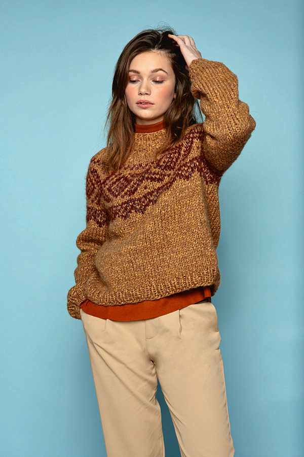 Marius Women's Sweater - Nr 7 - Image 2