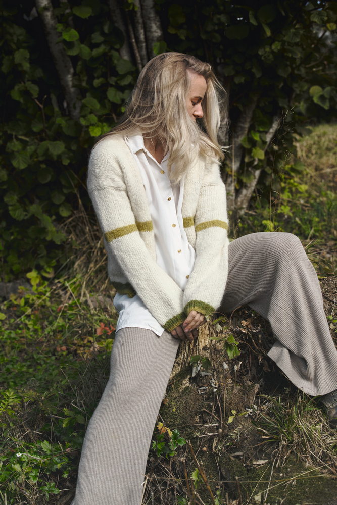 Tiril Block Cardigan with Stripes - Image 2