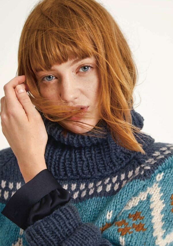 Blåfjell Sweater - Image 4