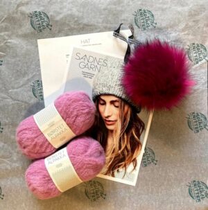 Sandnes Garn Slouchy Hat Kit