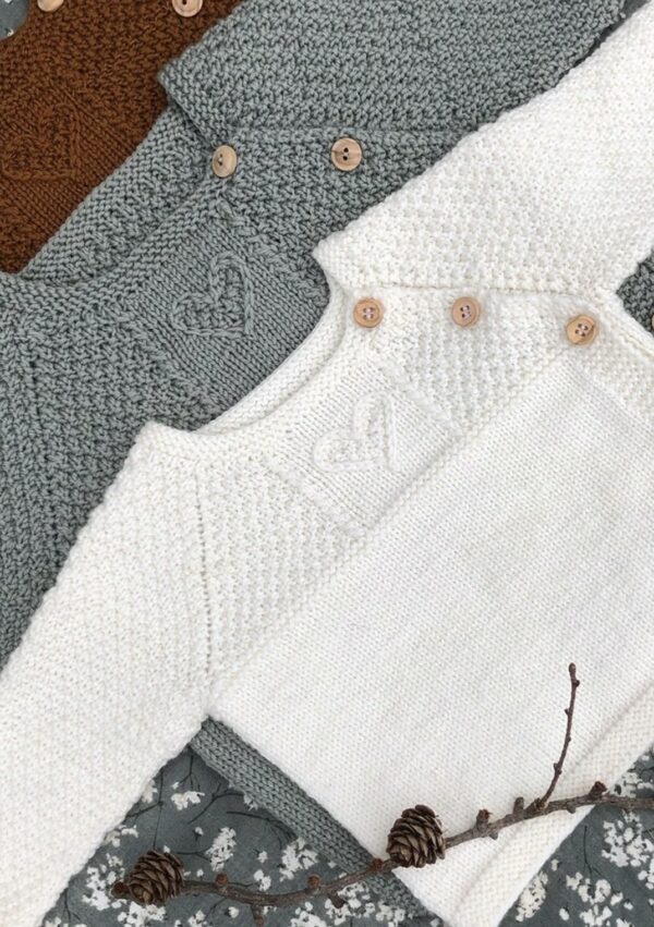 KongleBySigrun Heart Baby Set: Hat, Cardigan + Pants - Image 4