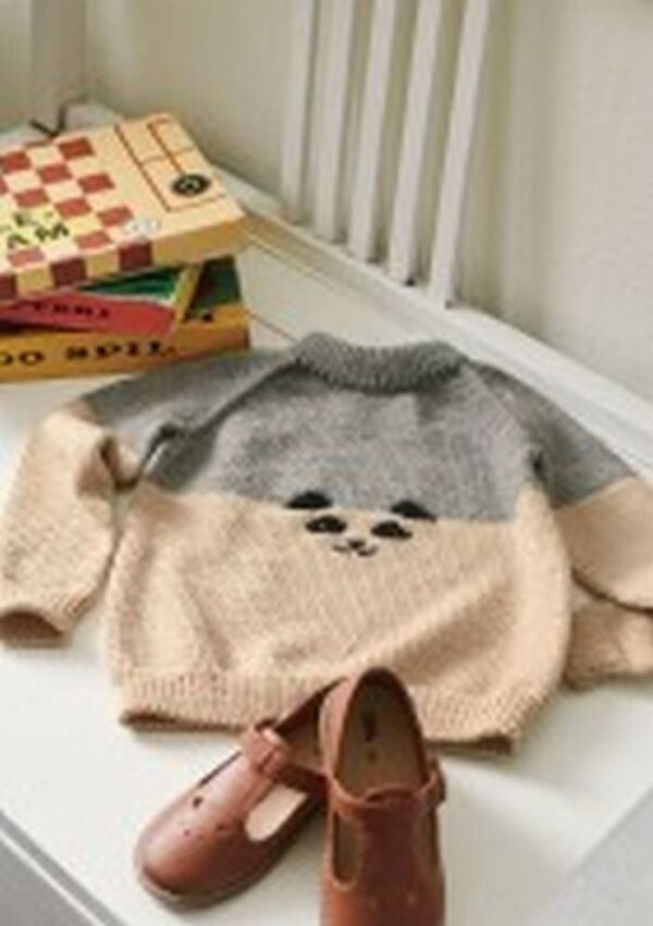 Panda sweater