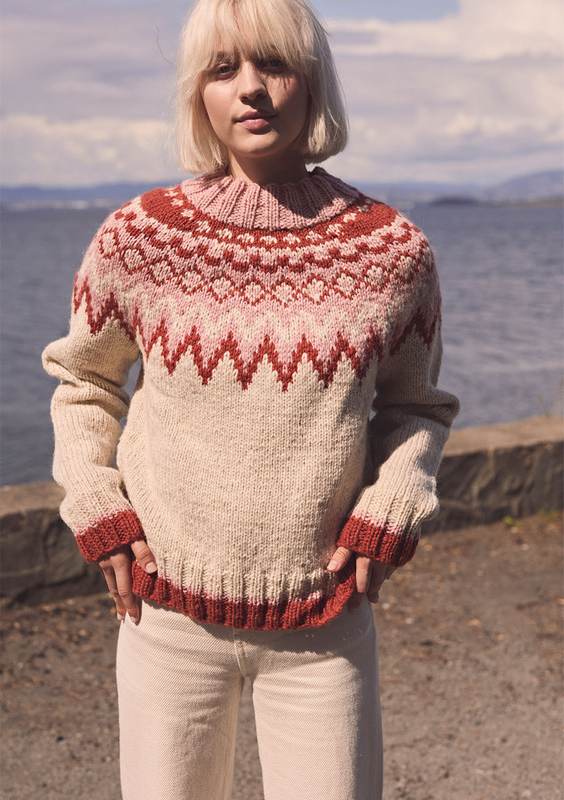 POLARSTAR LADIES' SWEATER