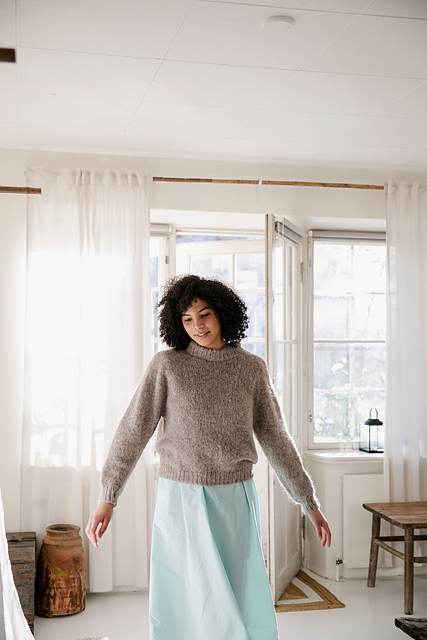 Seela Sweater by Laine Magazine - Image 5