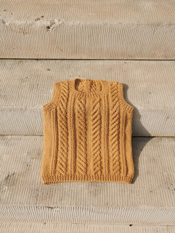 Noa Cable Slipover - Image 7