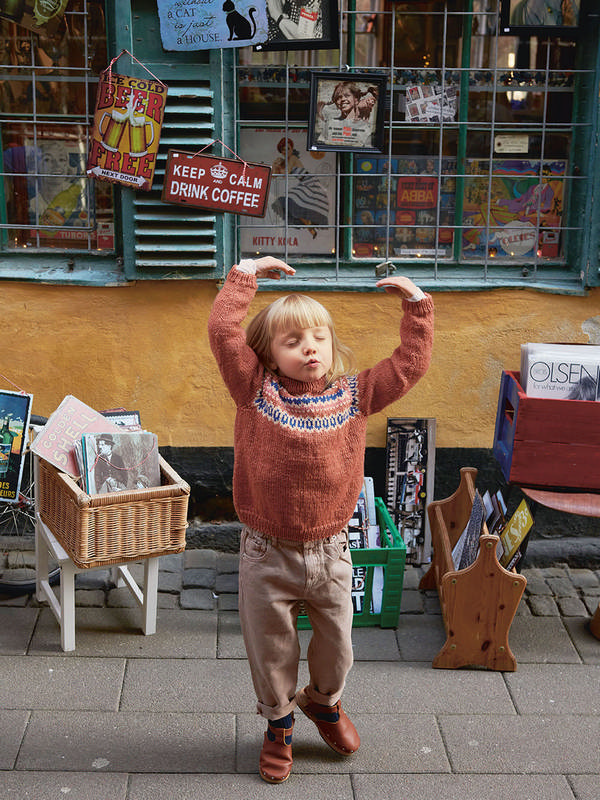Greenland Sweater - Image 6