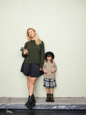 KELLY SWEATER W/SLIT (NECK DOWN)