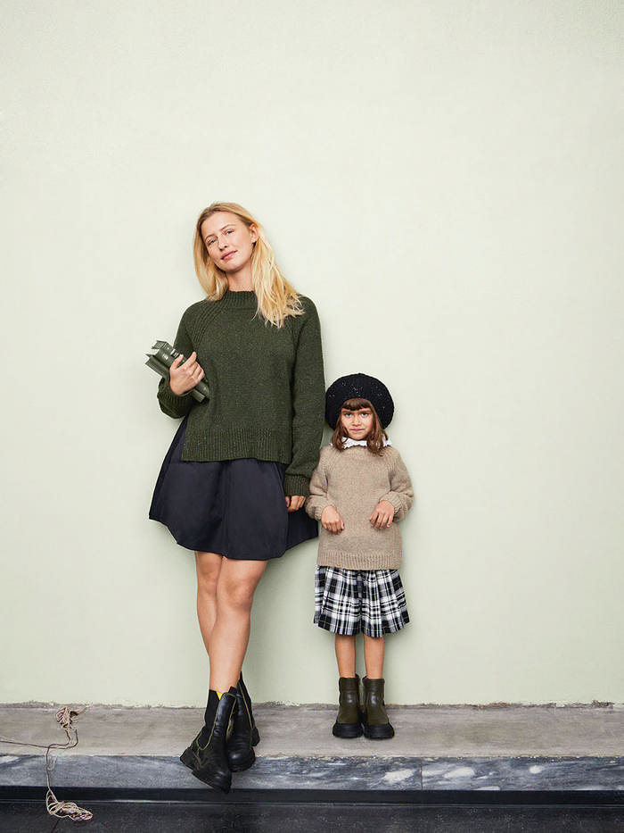 KELLY SWEATER W/SLIT (NECK DOWN)
