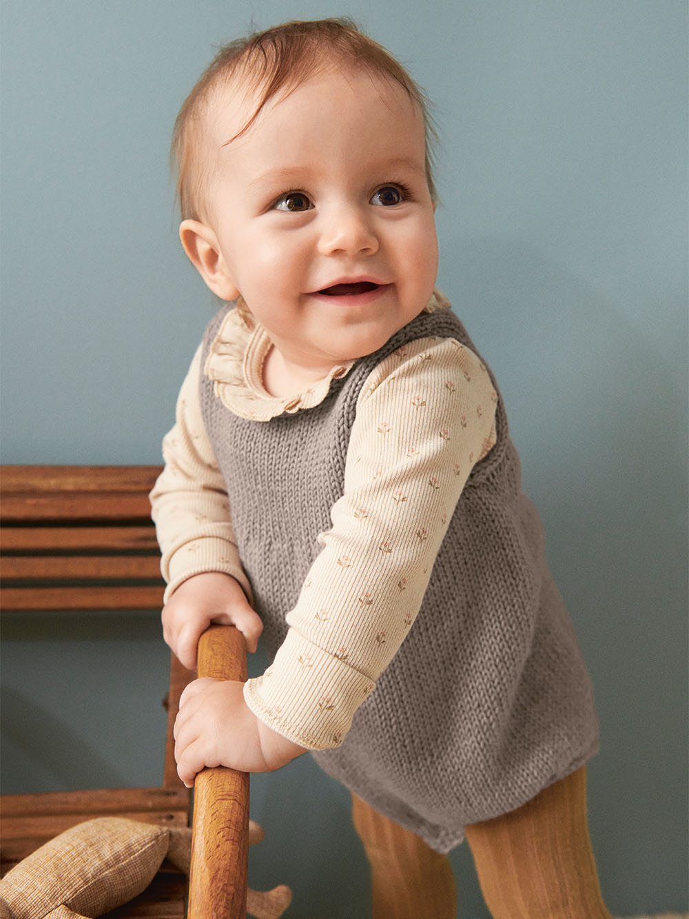 Sunny Romper Pattern and Yarn