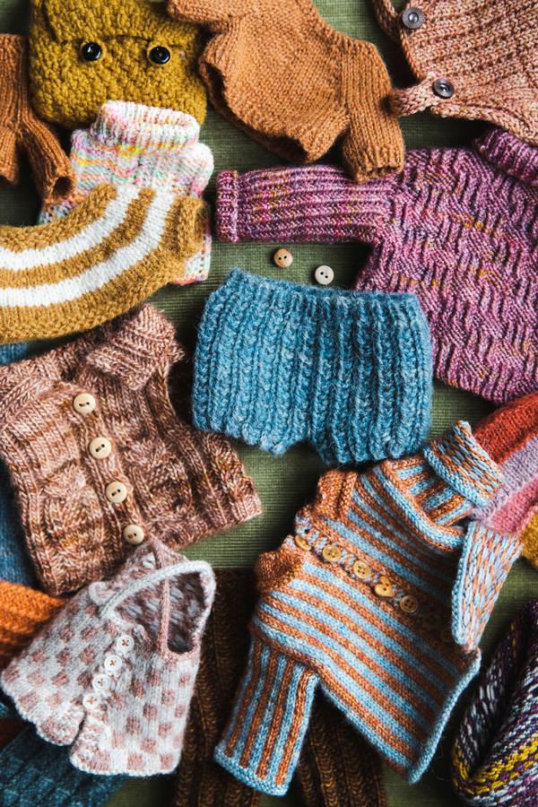 Laine Publishing: Mouche & Friends - Seamless Toys to Knit and Love - Image 4