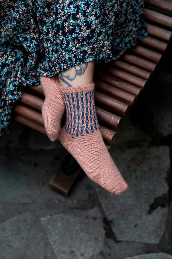 Laine Publishing: 52 Weeks of Socks Vol II - Image 54