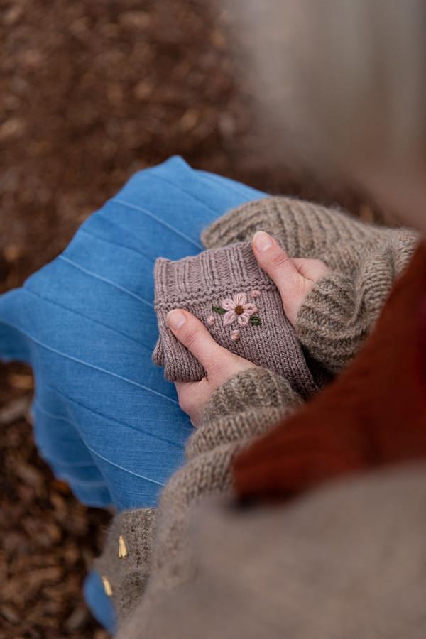 Laine Publishing: 52 Weeks of Socks Vol II - Image 19