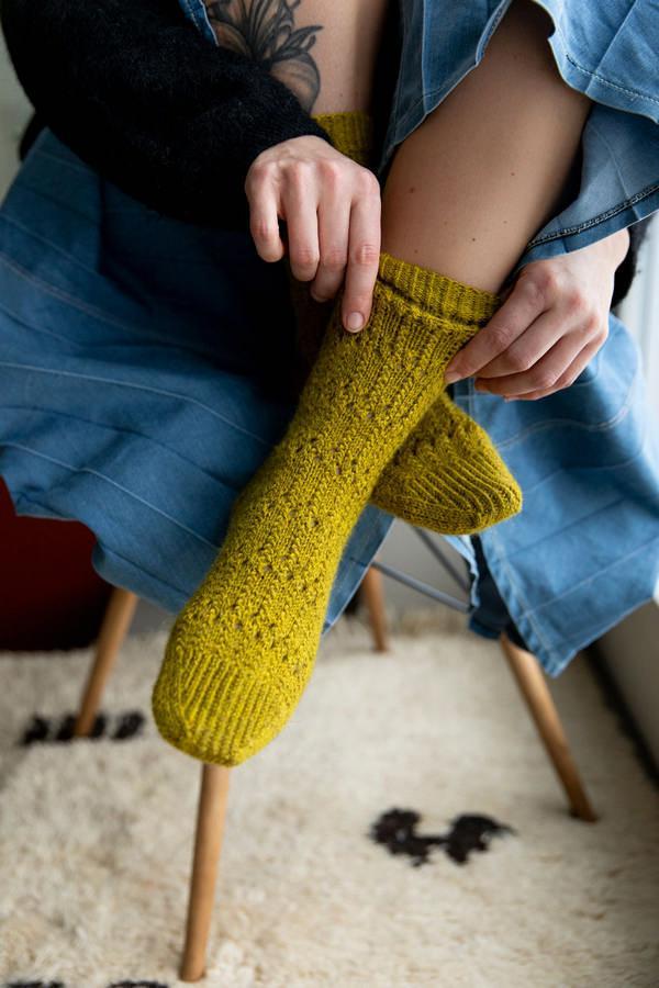 Laine Publishing: 52 Weeks of Socks Vol II - Image 23
