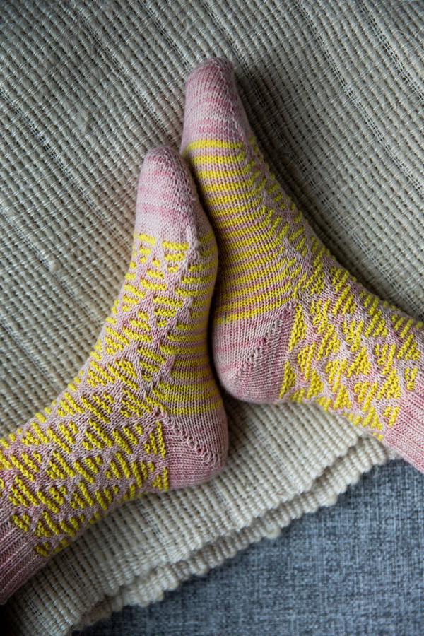 Laine Publishing: 52 Weeks of Socks Vol II - Image 52