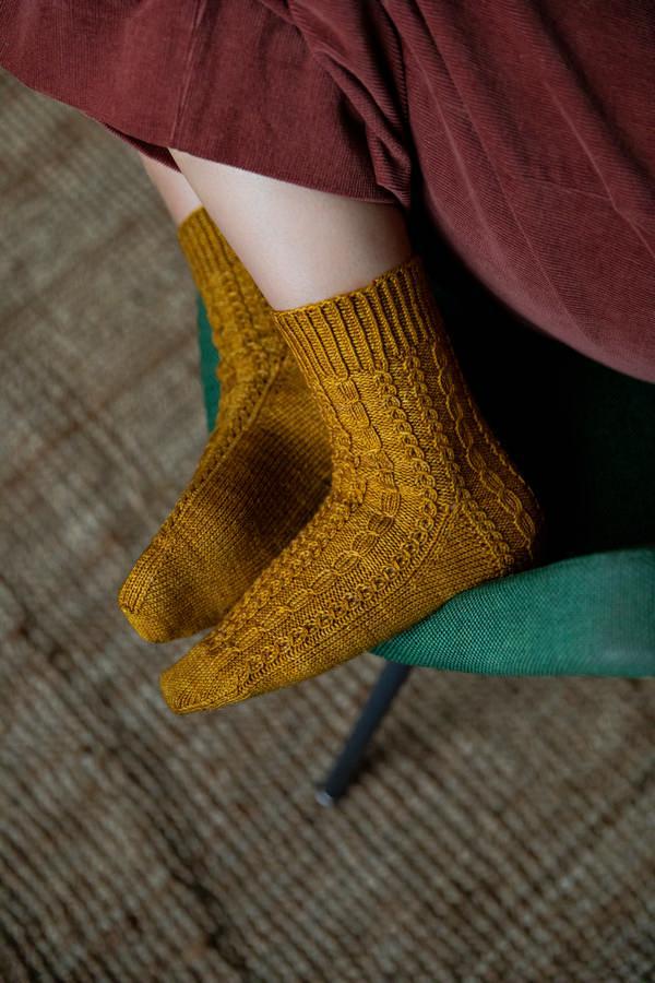 Laine Publishing: 52 Weeks of Socks Vol II - Image 37