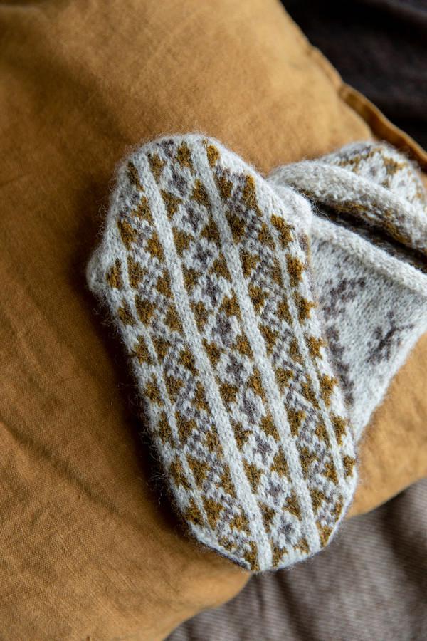 Laine Publishing: 52 Weeks of Socks Vol II - Image 21