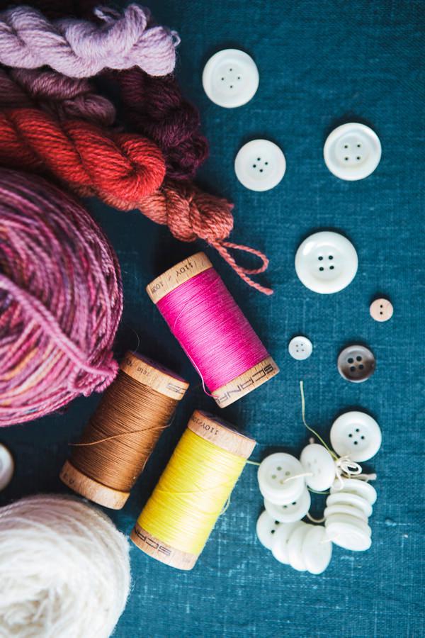 Laine Publishing: Mouche & Friends - Seamless Toys to Knit and Love - Image 2