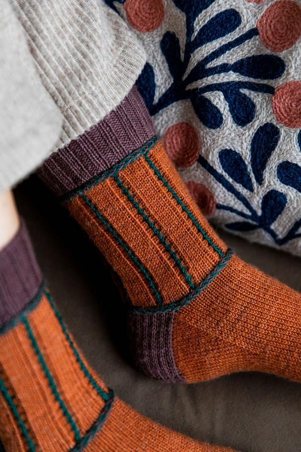 Laine Publishing: 52 Weeks of Socks Vol II - Image 7