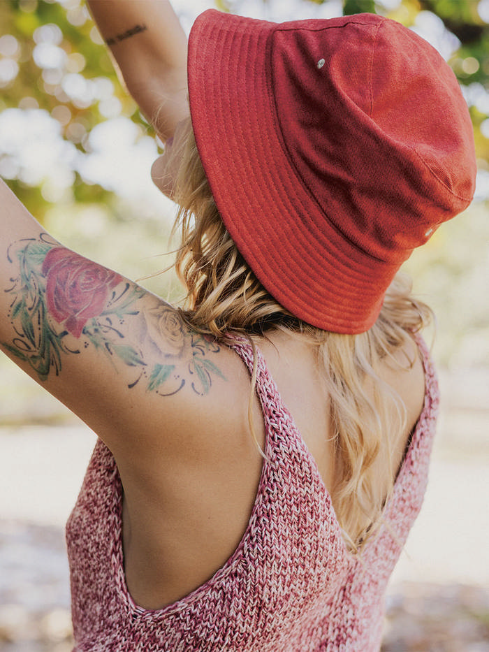 Coral Singlet - Image 2