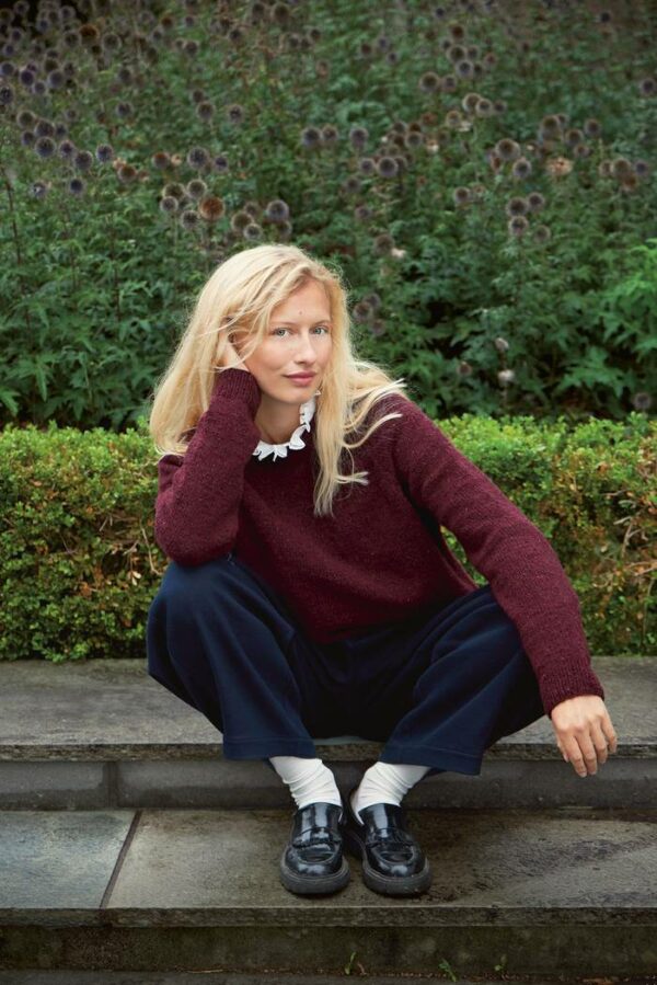 DEBUTANT SWEATER (1b) - Image 4