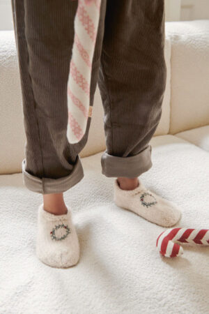 CHRISTMAS SLIPPERS