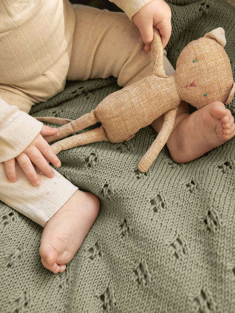 Clover Blanket - Image 2