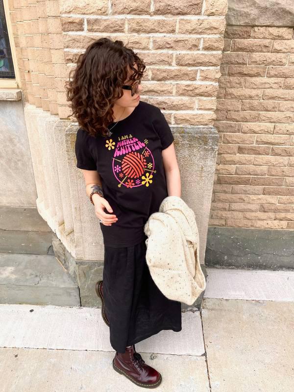 Mother Knitter Women's T-shirt Crew Neck - Image 3
