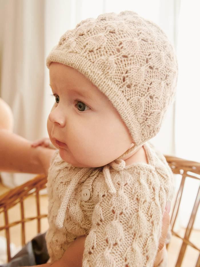 LILJA BONNET, CARDIGAN, DIAPER PANTS & TIGHTS